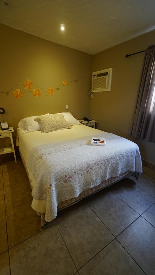 Deluxe Double Room with Extra Bed